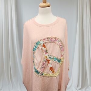Easel Blush Top with Multicolor Peace Sign